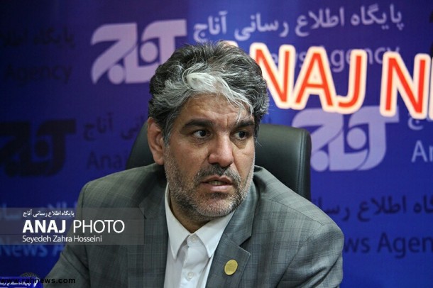 معرفی علیرضا منادی بهعنوان گزینه پیشنهادی مجمع برای تصدی پست وزارت علوم معرفی علیرضا منادی بهعنوان گزینه پیشنهادی مجمع برای تصدی پست وزارت علوم